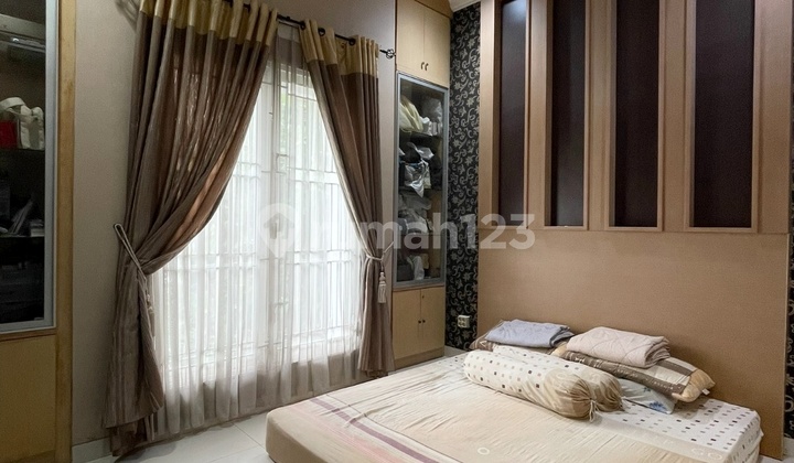 Rumah Crystal Summarecon Serpong Full Renov Cantik 9x17 2