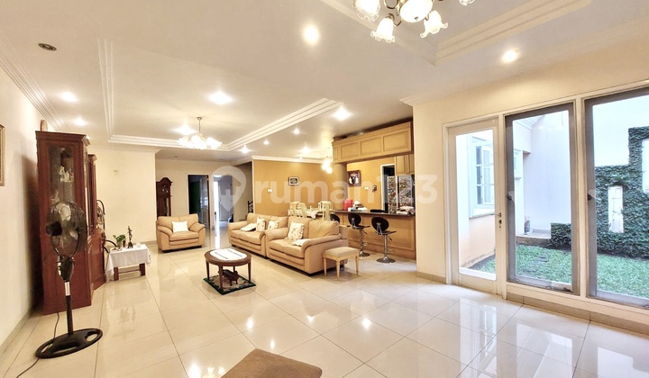 Rumah Gading Serpong PHG Sapphire Summarecon Semi Furnish