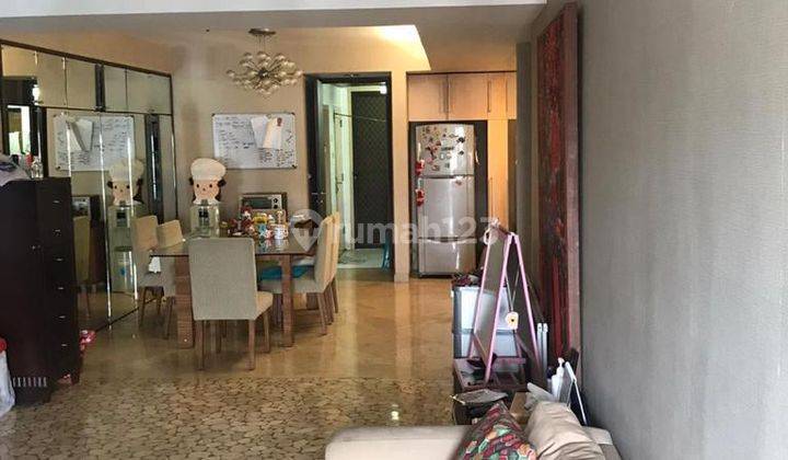 Park Royale Apartment 3 Bedrooms Gatot Subroto 1