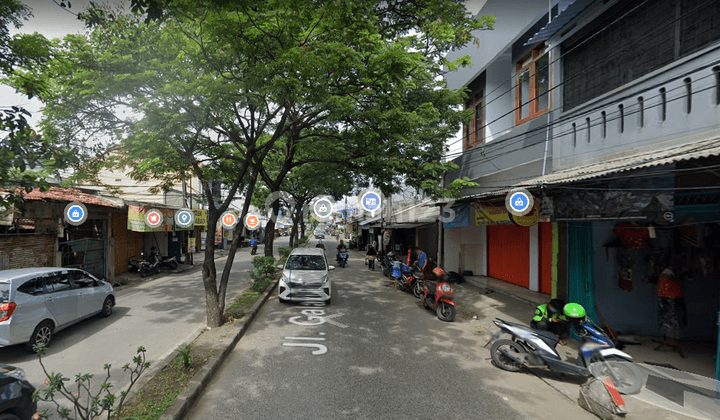 Rumah Tua di Jalan Utama Villa Tangerang Indah Ada Ijin Usaha  2