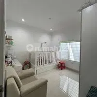 Luxury House in a Highly Strategic Location, Golf Lake Cengkareng, West Jakarta 2