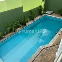 Rumah Siap Huni Dalam Kondisi Terawat, Permata Hijau, Jakarta Selatan 2