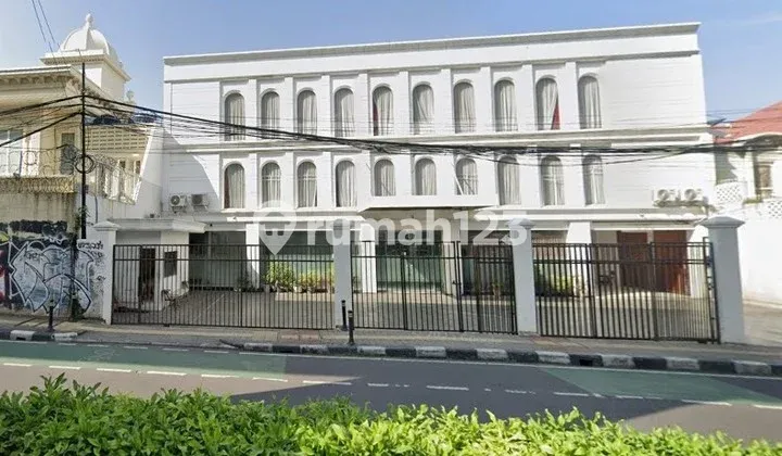 Bangunan Kantor Murah, Kebayoran Baru, Jakarta Selatan Bangunan Kantor Murah, Kebayoran Baru, Jakarta Selatan