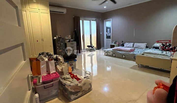 Rumah Cantik Di Komplek Perumahan Elite, Permata Buana 2