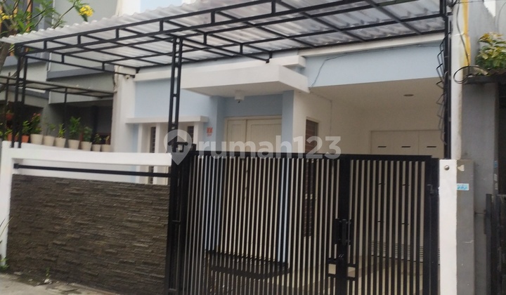Rumah Cantik Dua Lantai, Kepa Duri Mas, Jakarta Barat 2