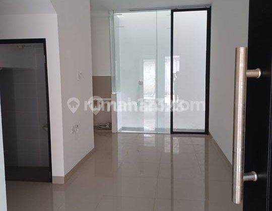 Rumah Minimalis Modern Baru, Sunrise Garden, Jakarta Barat 2