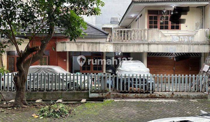 Rumah Lama Hitung Tanah, Taman Kedoya Baru, Jakarta Barat 1