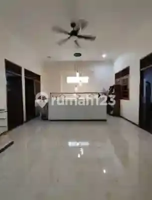Rumah Murah Dalam Kondisi Terawat Rapih, Bendungan Hilir, Jakarta Pusat 2