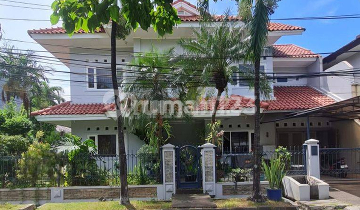 Rumah Second Hook Kondisi Terawat, Kedoya, Jakarta Barat