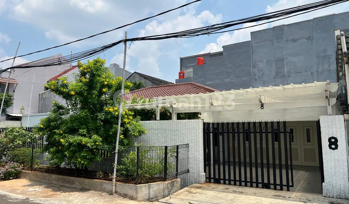 Rumah Semi Mewah Dengan Tanah Yang Luas, Duri Kepa, Jakarta Barat 2