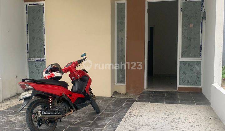 Rumah Sudah Renovasi Unfurnished SHM di Mutiara Gading City, Bekasi