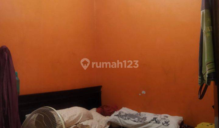 Rumah Bagus Unfurnished SHM di Perumahan Omah Kapuk Indah, Pasuruan 2