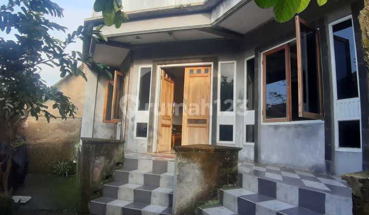 Rumah 3 Lantai di Citiru Kutawaringin, Lt 140M²