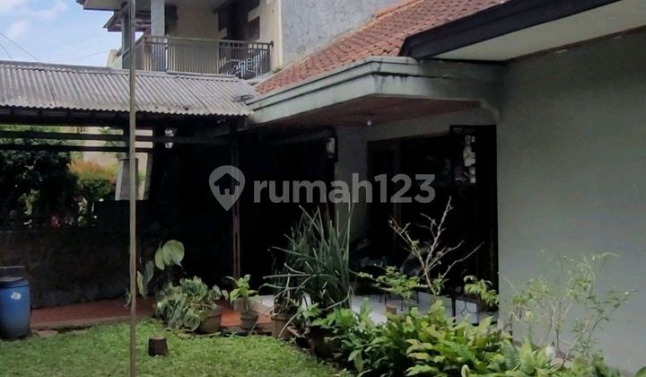 Rumah Luas di Sayap Buah Batu Bandung Rumah Luas di Sayap Buah Batu Bandung