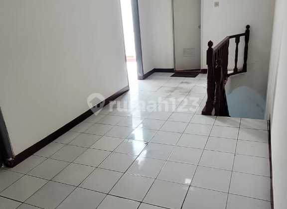 Rumah 2 Lantai di Jalan Banteng Bandung 2