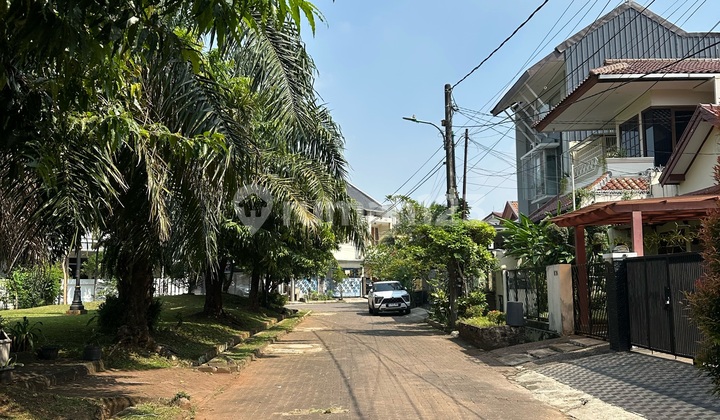 For Sale. Cozy and Cool Home in Lebak Lestari, Lebak Bulus, South Jakarta. 2