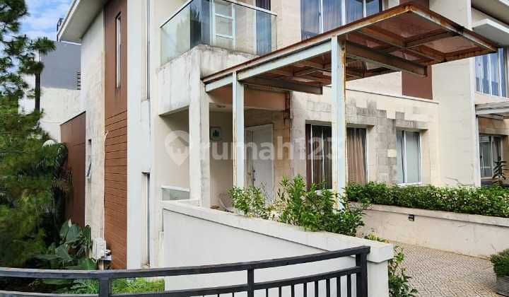 Dijual Rumah 3 Lantai Posisi Hook Di River Valley Residence Lebak Bulus