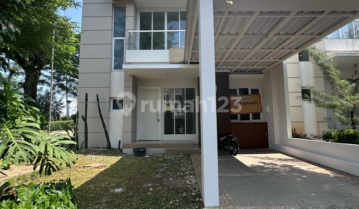 For Rent Rumah Cantik Semi Furnish Dalam Cluster Lebak Bulus, Jakarta Selatan