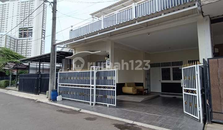Rumah Cantik Rapi Siap Huni di Dahlia Loka Graha Raya, Furnished, Bebas Banjir Lokasi Strategis Dkt ke Alsut Bsd Bintaro, Dekat ke Mall,Akses ke Tol,Mimu