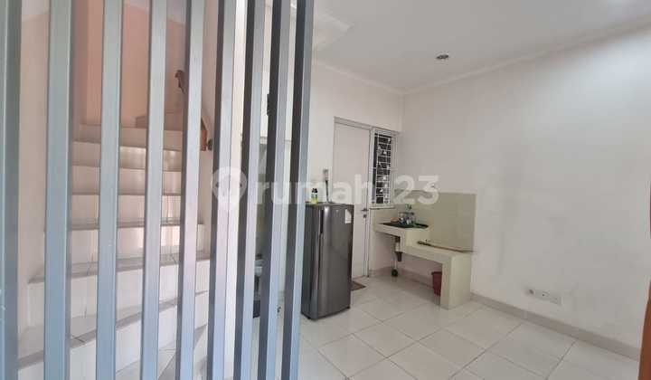 Jual Cepat Turun Harga Rumah di Cluster Amarillo Gading Serpong, Lokasi Strategis,Sel 2