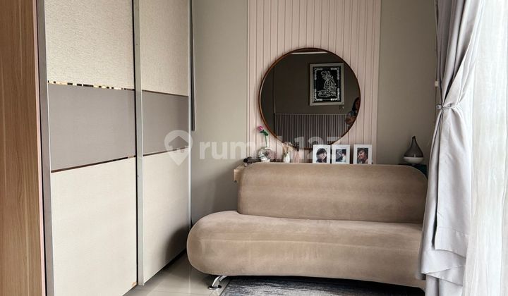 Murah Banget. Rumah di Pusat Kota di Taman Menteng Jakarta Selatan Dekat Akses Tol,Transjakarta,,Mrt,Mall, Cakep, Full Furnished Mewah, Pau 2