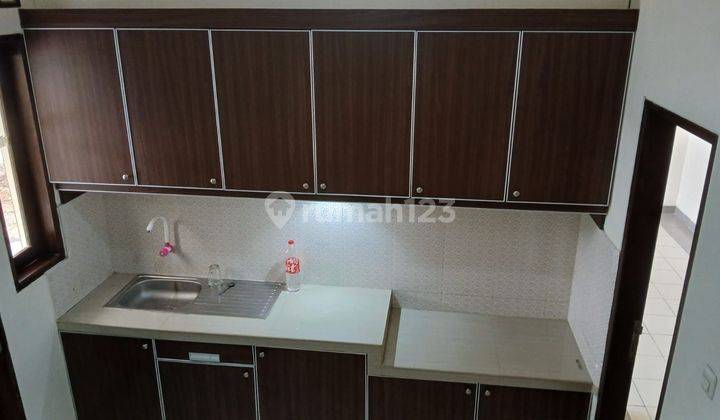 Rumah Di Sutera Delima Rapi Bagus Siap Huni Baru Renovasi, Semi Furnished. Meis 2