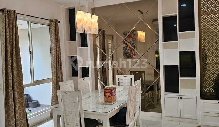 Rumah Cantik di Cluster Leora,Rapi Full Furnished, Siap Huni,Lokasi Strategis Dekat ke Pasar, Tol, Mall, Lind