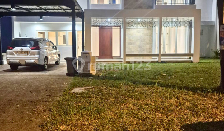 House in Newly Renovated Sutera Aruna, Nice, Pool, Strategic Location Near Toll Road, Mall, Campus, Airport 2