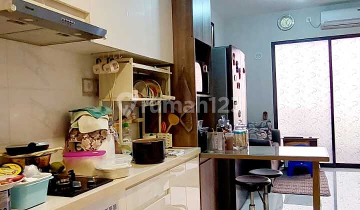 Apartemn Full Furnished Roseville ,Lokasi Bagus Dkt Tol@Jorr , The Breeze,Mall Teras Kota,Sekolah, Rumah Sakit, Stasiun KRL