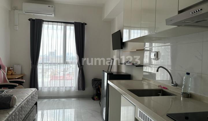 Apartment.sky House Type.studio.location.great Near Ikea..Binus campus..ubm.ind