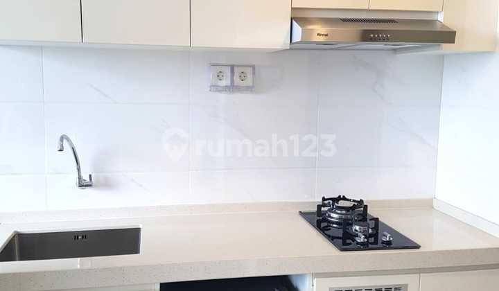 Apartemen Sky House, Furnished Cakep Siap Huni, Lokasi Persis Sebelah Mall Aeon, Dekat Akses Tol, KRL, Rie 2