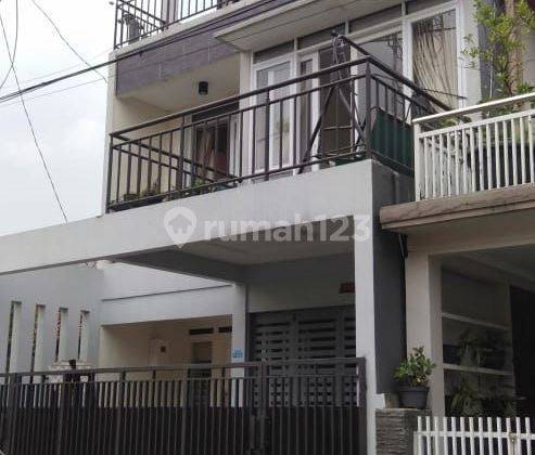 Rumah 2 lantai di Cikutra dekat Gedung Sate Dago Bandung 2