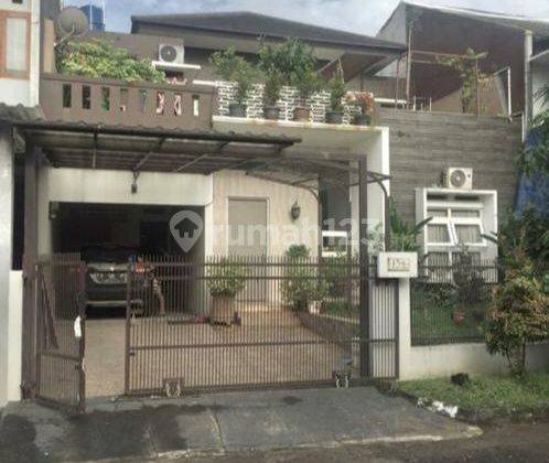 Rumah mewah di Buah Batu Regency Bandung Strategis dekat ke Tol 1