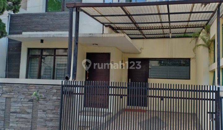 Rumah minimalis 2 lantai di Pasirluyu sayap BKR Buah batu Bandung 1