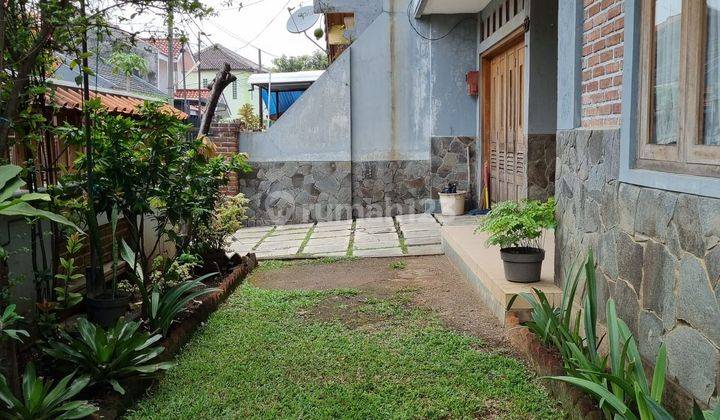 Rumah Cantik dekat Griya Antapani Nyaman enak buat tinggal 2