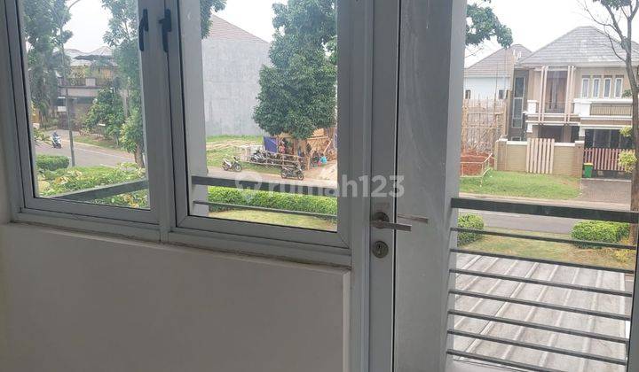 Rumah Bagus 2 Lantai Siap Pakai Rapi Dalam Cluster 4