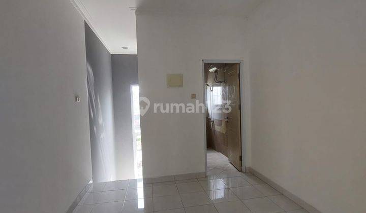 Rumah Bagus 2 Lantai Siap Pakai Rapi Dalam Cluster 7