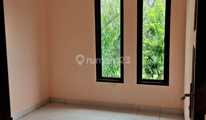 Rumah Bagus 2 Lantai Rapi Dalam Cluster Harga Nego 1