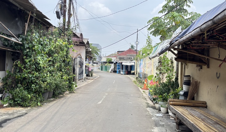 RUMAH HOEK SELANGKAH KE SEKOLAH LABSCHOOL CIBUBUR BEKASI 2