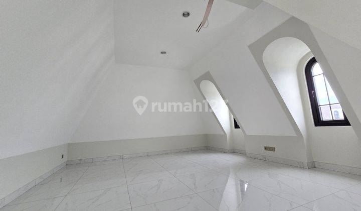 Rumah Baru Jasmia Residence Summarecon Crown Gading 9x15 Attic Room 3