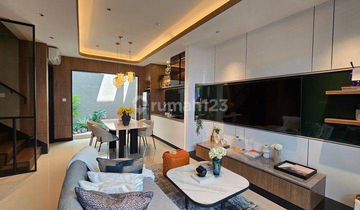 Vanica Residence Summarecon Crown Gading 5