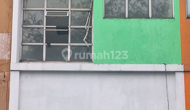 Ruko Boulevard Gading Serpong, 3 Lantai Ruko Boulevard Gading Serpong, 3 Lantai