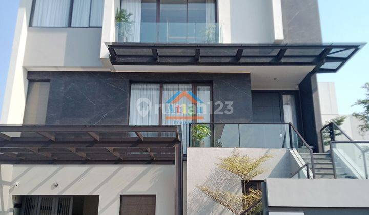 Rumah Sultan 3 Lantai Ardea A Cluster Heron di Gading Serpong 1