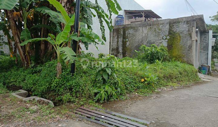 Tanah Cocok Hunian, Sleman Kawasan Strategis, Lt. 215m2 Lb. 10m 3