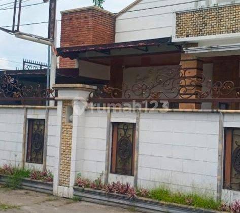 Rumah Mewah di jl stm / perbatasan 2