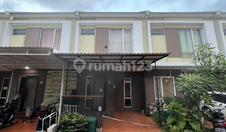 For Rent 2-Story House Malibu Village Gading Serpong