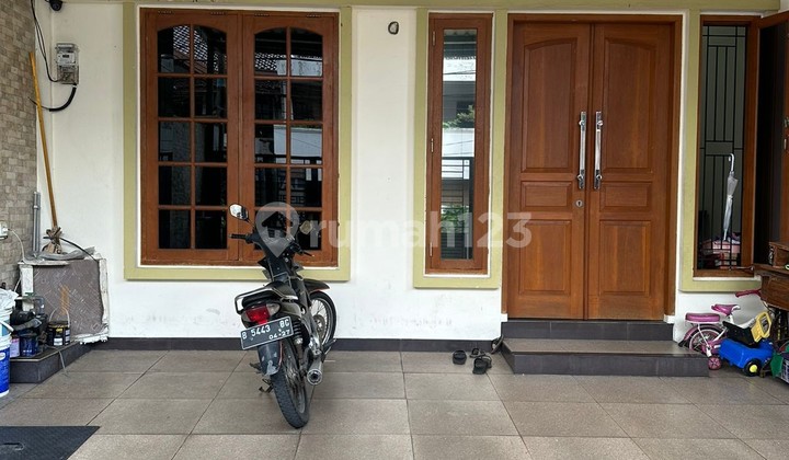 rumah tabing kemayoran luas 156m sertifikat HGB Masih Nego  2