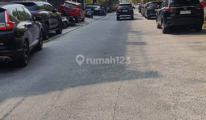 Pinggir Jalan Raya Cocok Untuk Usaha Jarang Ada Sangat Strategis Hadap Selatan 2