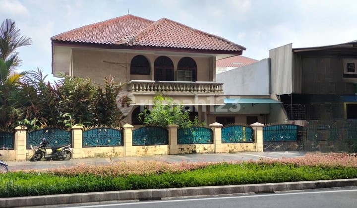 rumah lama pulo nangka luas 30m hadap barat pinggir jalan raya lokasi bagus rumah lama pulo nangka luas 30m hadap barat pinggir jalan raya lokasi bagus