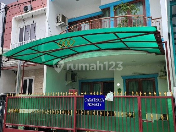 Dijual Rumah Kelapa Gading 102m2 Hadap Utara, 2 Lantai, Lokasi Bagus.. Dijual Rumah Kelapa Gading 102m2 Hadap Utara, 2 Lantai, Lokasi Bagus..